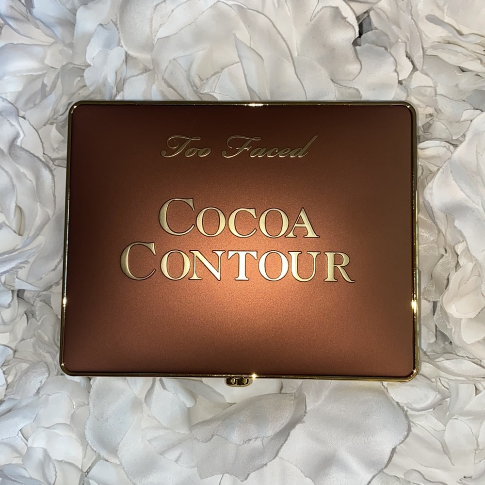 TOO FACED COCOA CONTOUR PALETTE - Picture 3 of 9